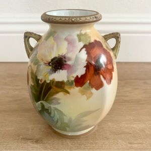 Antique 19th C. Nippon Hand Painted Poppies Vase With Handles Blue‎ Leaf Mark 7"